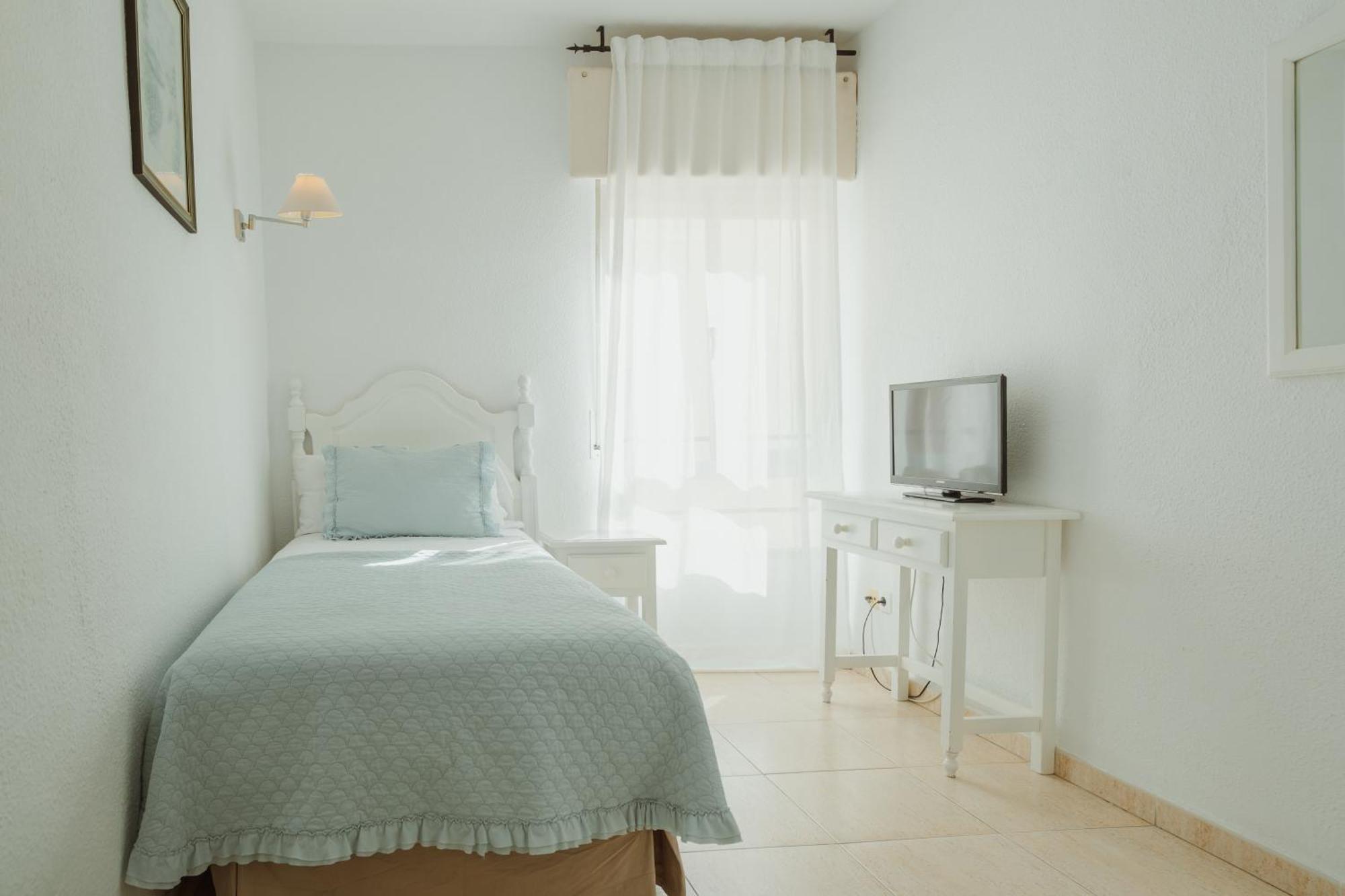 Mare Estepona Hotel Buitenkant foto